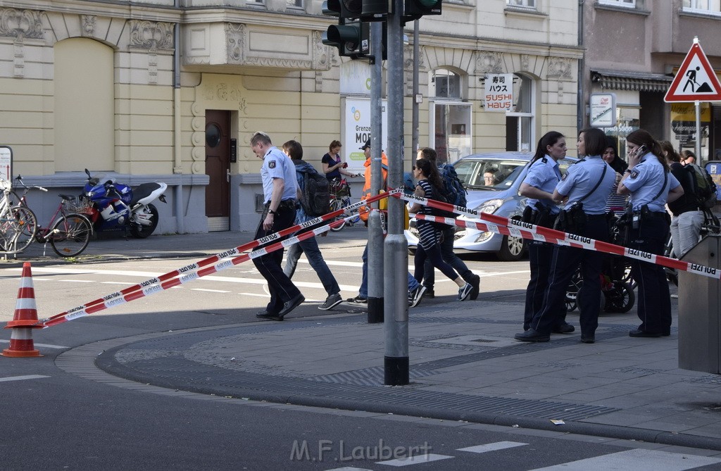 Messerstecherei Koeln Muelheim Frankfurterstr Rodiusstr P34.JPG - Miklos Laubert